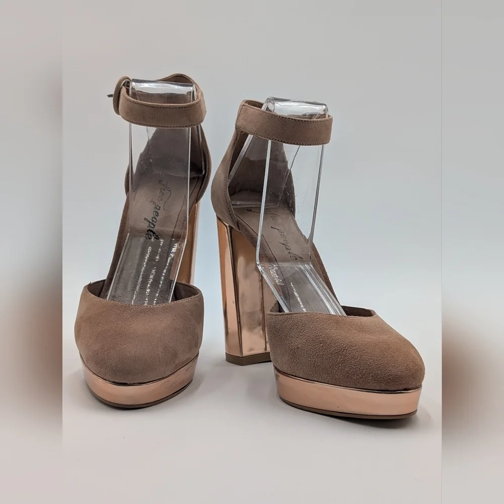 Free People Mix &Mingle Peach Suede Metallic Rose Gold Platform Heels US 7 EU 38